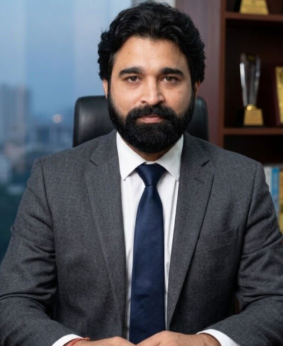Sunil-Laller